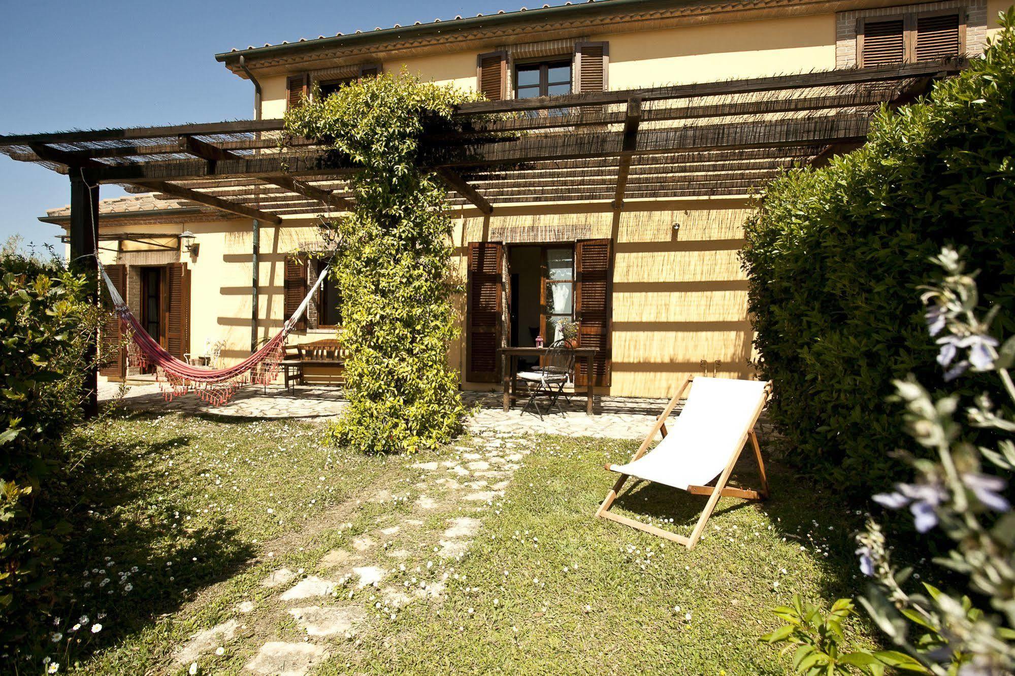 Casale Pundarika Vendégház Riparbella Kültér fotó